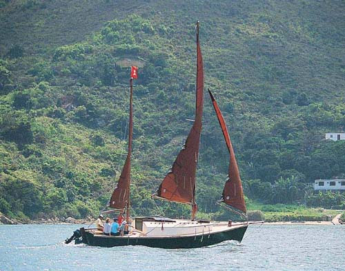 Bahama Mama. Shallow draft sailing yacht