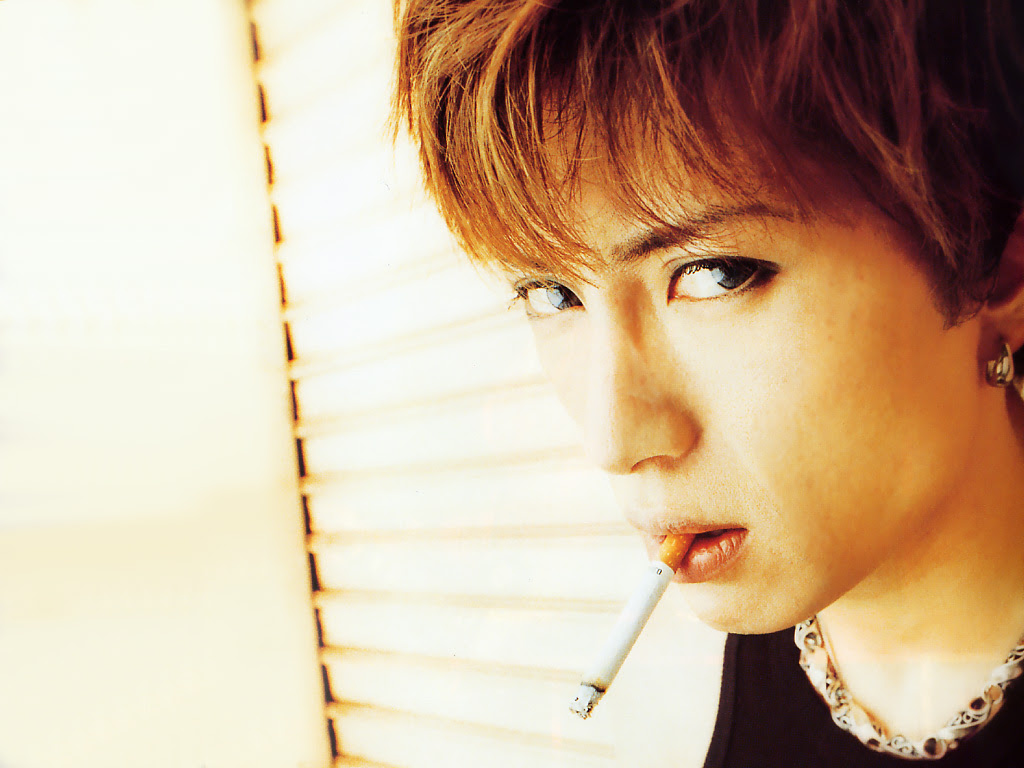 画像1枚 セレブ王子 Gacktのカッコ良すぎる高画質な画像 壁紙 写真まとめサイト Pictas