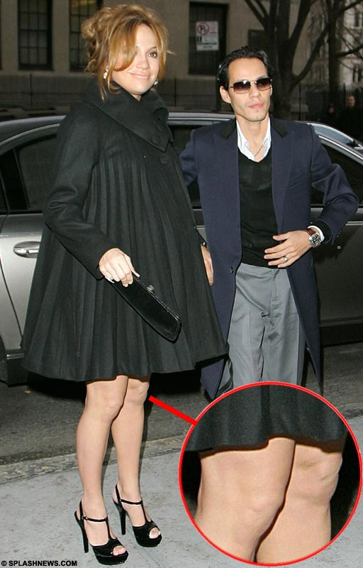 Jennifer Lopez Baby Bump