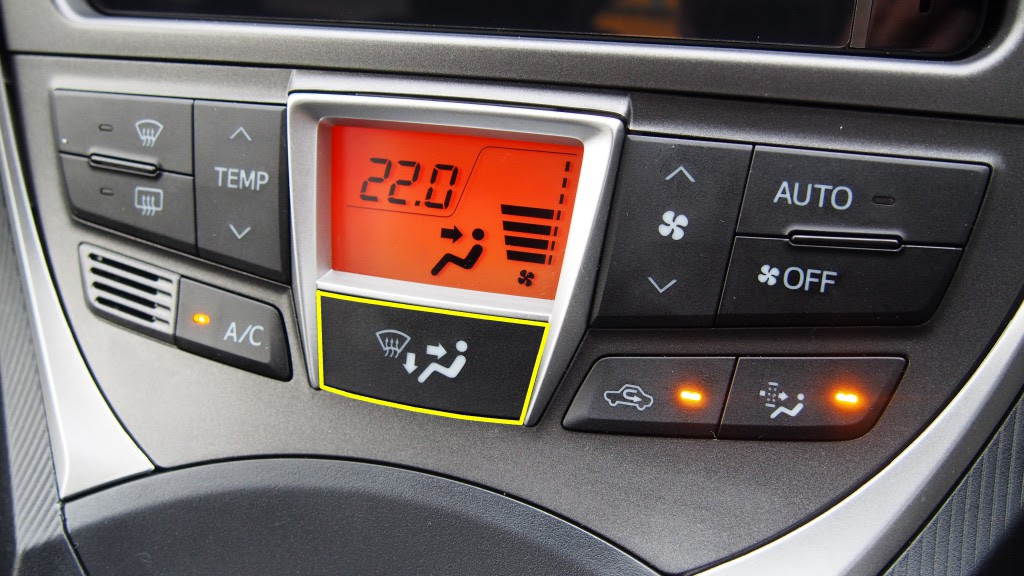 オートエアコンの使い方 コンパクトカー編 車の大辞典cacaca