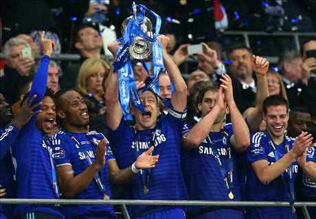 Chelsea charge to League Cup glory