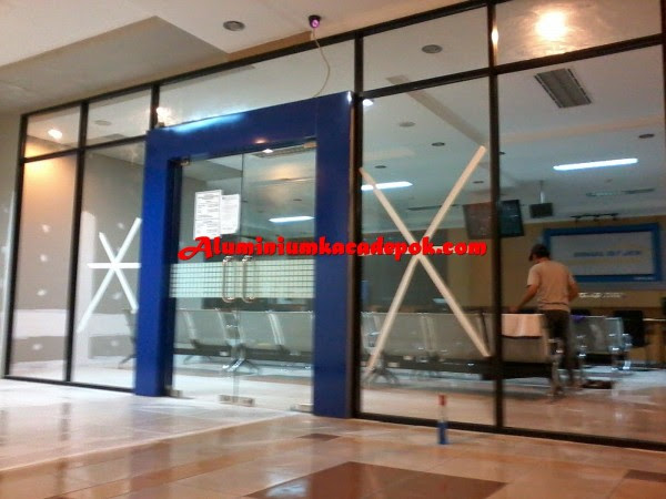 Daftar Harga Pintu Kaca Ruko Terbaru Aluminiumkacadepok com Daftar Harga Pintu Kaca Ruko Terbaru Aluminiumkacadepok com