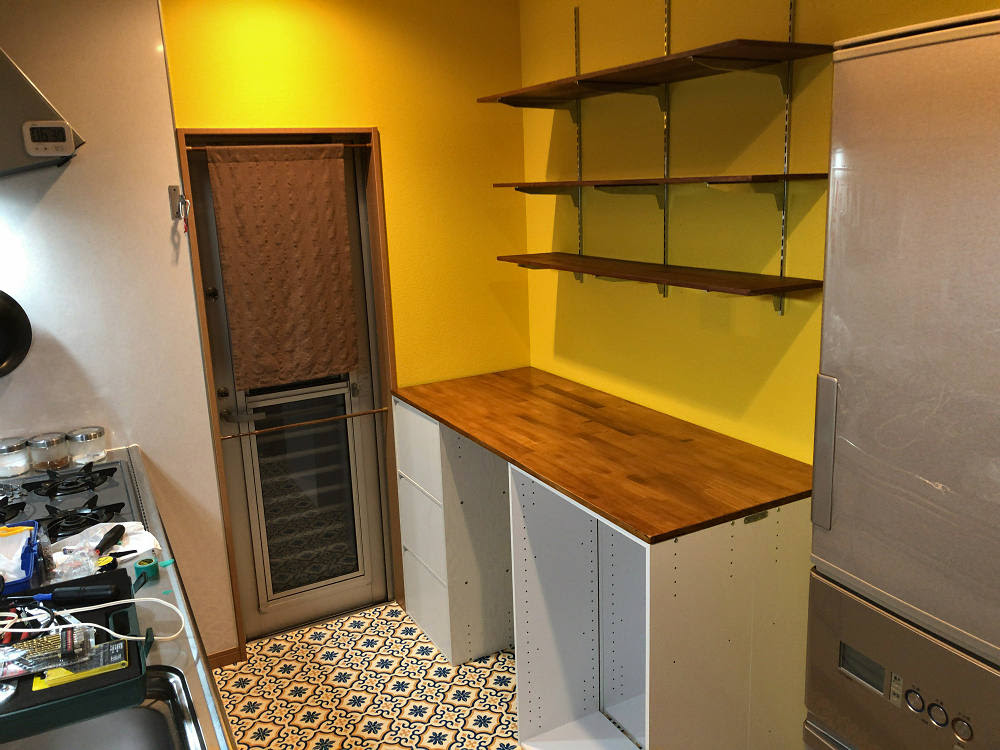 Diy 自宅キッチンのセルフリフォームがほぼ完成しました By 奈良に住んでみました