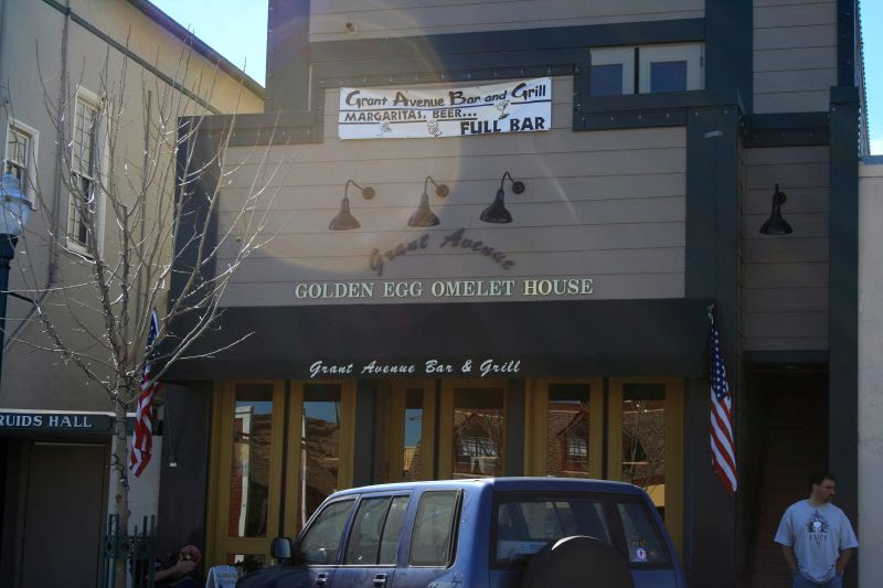 Golden Egg Omelet House