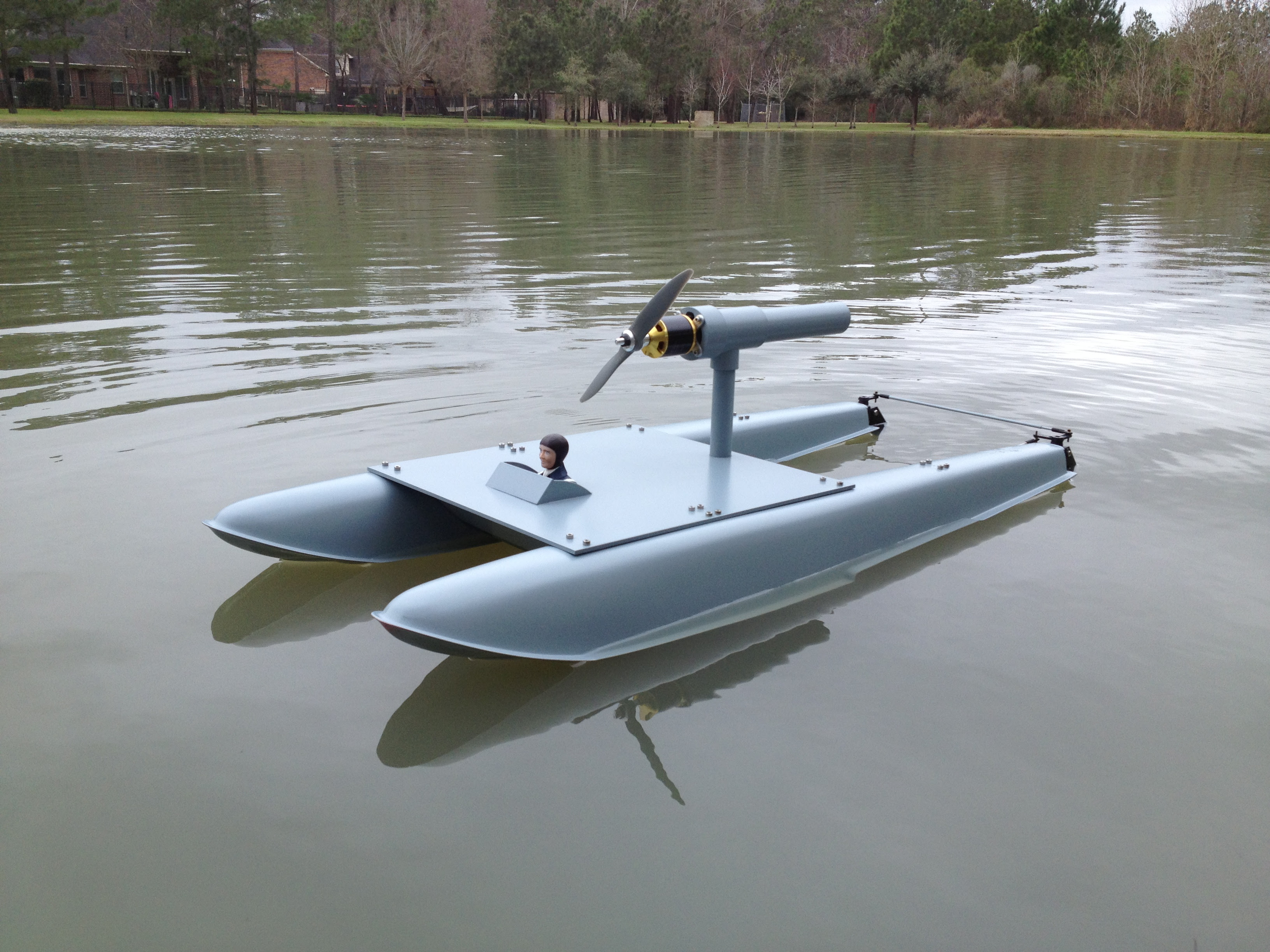 Airboat using seaplane floats - RCU Forums   