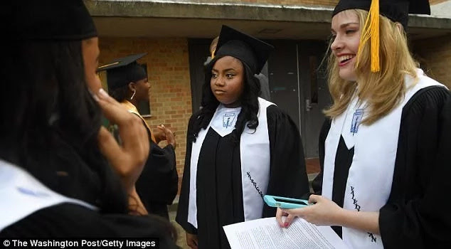 Jasmine with her co-valedictorian, Heather Bouse. Photo: The Washington Post/Getty Images