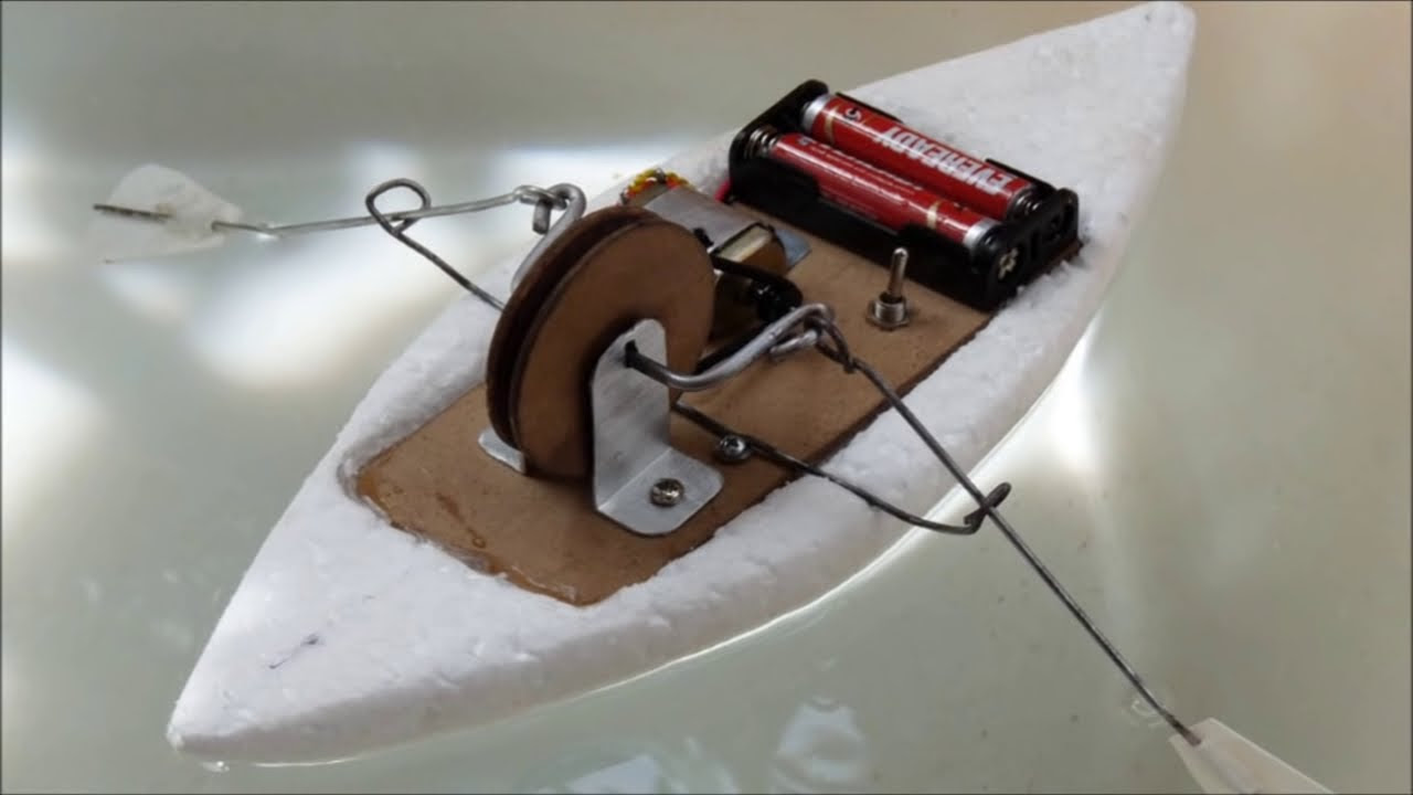 How to make a Toy Rowing Boat - YouTube