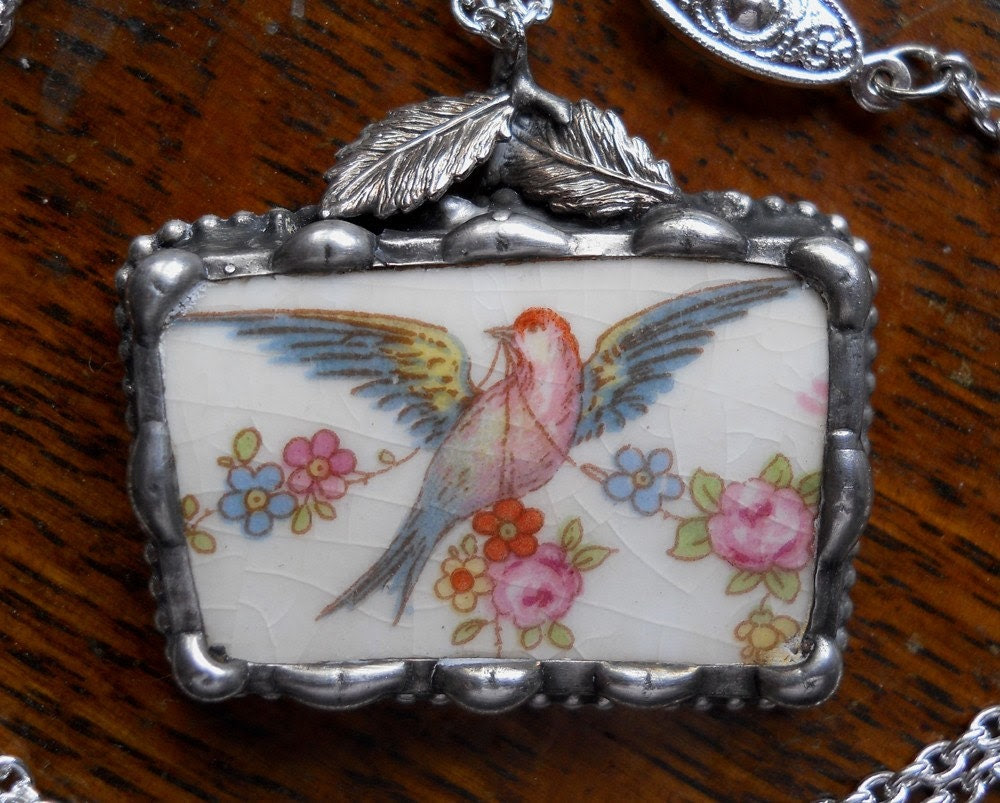 Vintage China Bird Pendant