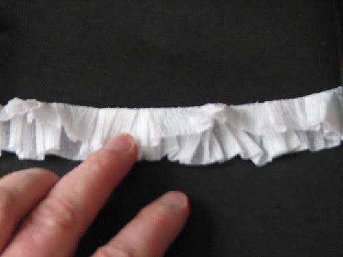 Gathered Crepe Paper Garland 015
