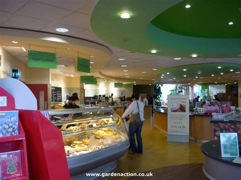 dobbies garden centre stirling