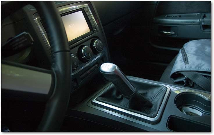 2009 Dodge Challenger SRT8 test drive