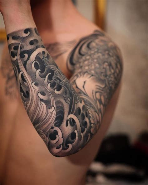 lihat  contoh tato bintang keren terbaru aengaeng