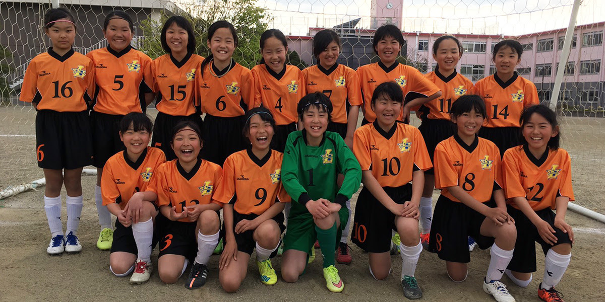 U 12 12歳以下 小学5 6年生まで ジュニア選手大募集 リトルスターズは仙台市中心に活動している小学生から大人までの女子サッカーチームです