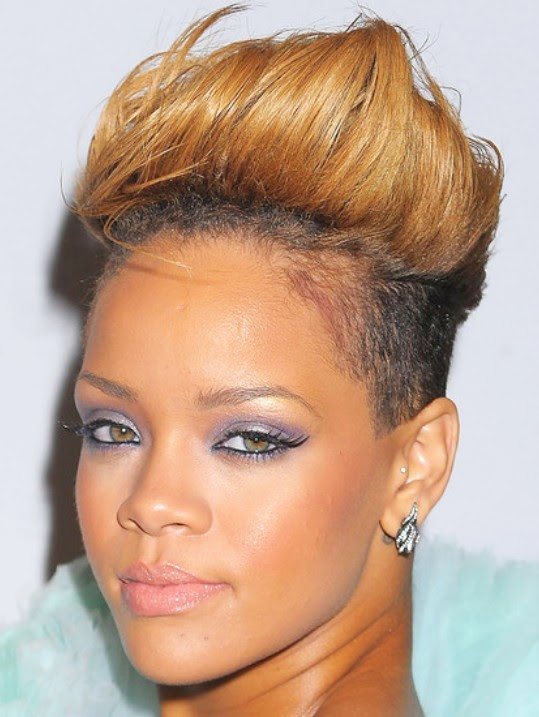 Rihanna Latest Short Haircut : Fauxhawk Hairstyle Rihanna Latest Short Haircut :Fauxhawk