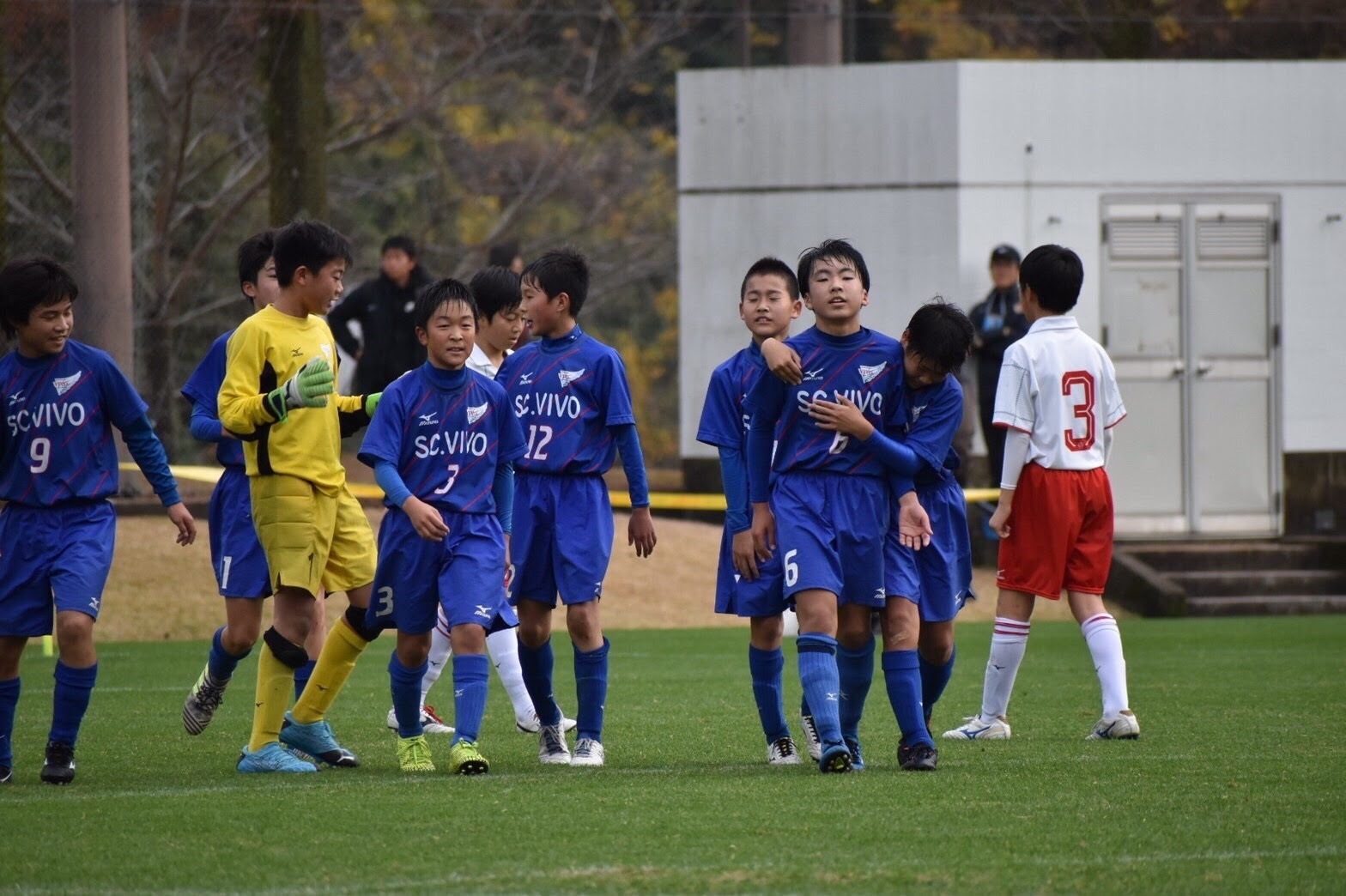 スポーツクラブ和歌山ヴィーヴォu 12まつえ