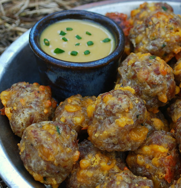 Garlic Cheese Sausage Balls 1