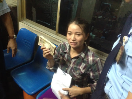 nhận tiền, ve chai, tỷ phú, công an, Tân Bình