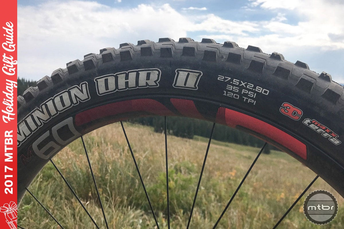 gift-guide-maxxis