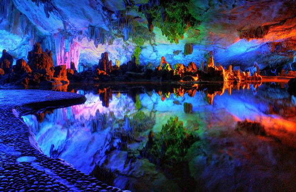 diaforetiko.gr : cavesbest15 ΜΟΝΑΔΙΚΟ ΘΕΑΜΑ: Οι ωραιότερες σπηλιές στον κόσμο!