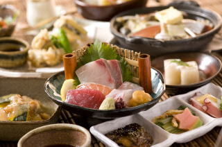 福井市 居酒屋 和食 キッズルーム ランチ 馬乃屋 和と酒 福井の地酒