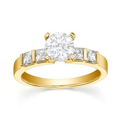 0.58 Carat Cheap Diamond Engagement Ring with Round cut Diamond on 14K Yellow gold
