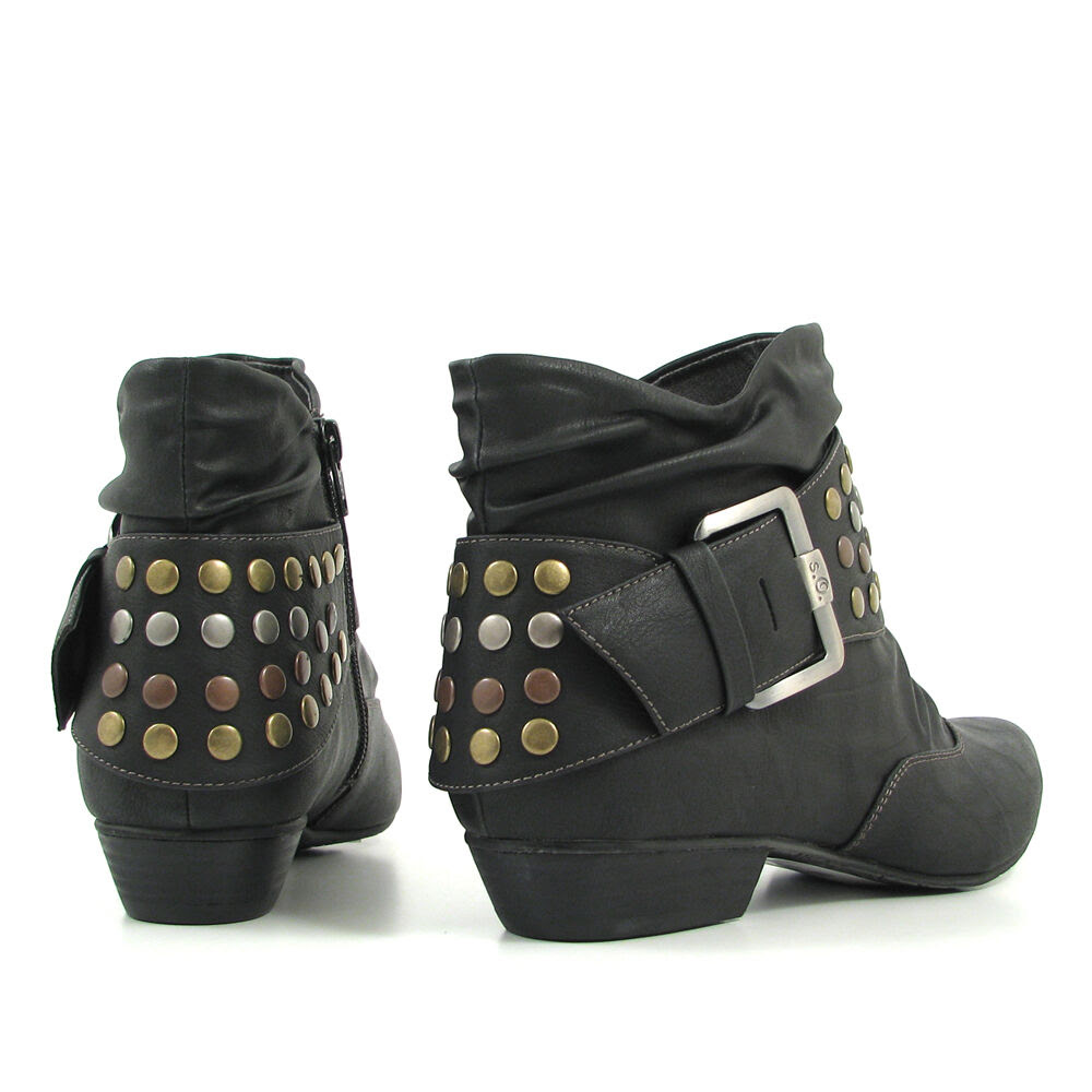 s.Oliver Stiefelette Schwarz - Ankle Boots m. Nieten | 50% ...
