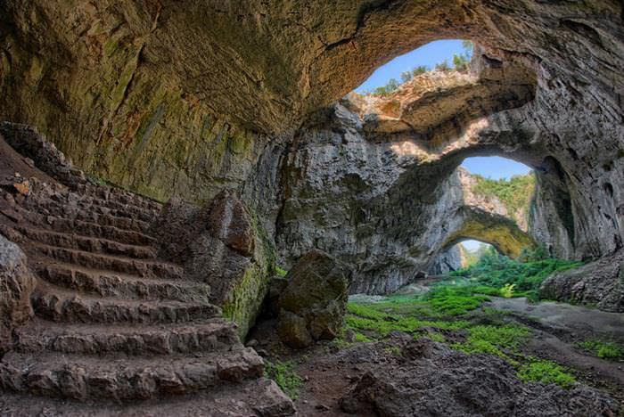 Cuevas