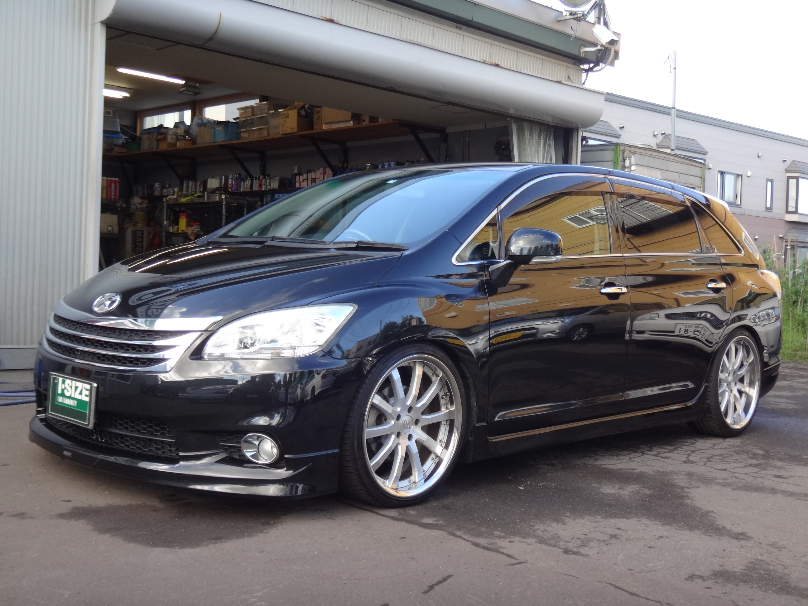 トヨタ マークｘ ｚｉｏ ジオ 買取にて入庫 中古車 スポーツカーのイサイズ