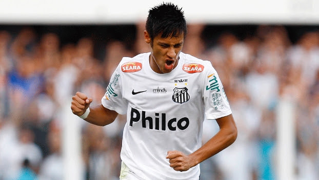 Neymar comemora o primeiro gol do Santos, que levou a melhor sobre o Palmeiras