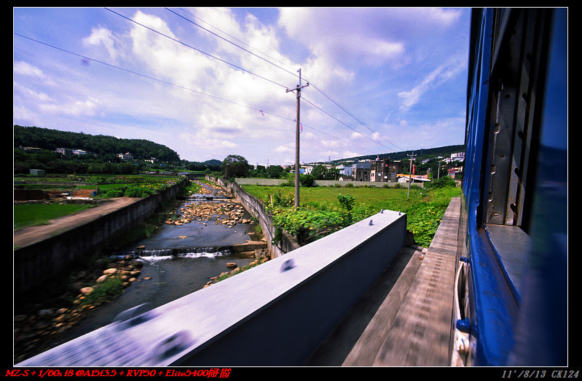 20110813_MZS+FA＊28-70+A15f3.5_RVP50_0007_nEO_IMG