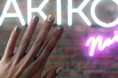 nail salons  nyc  manicures pedicures  nail designs