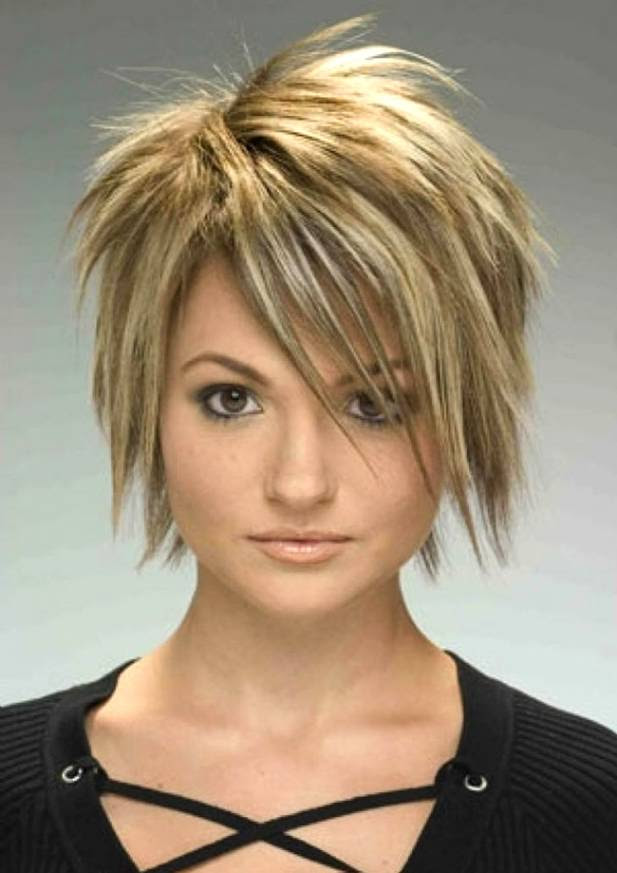 plus size models short hair styles