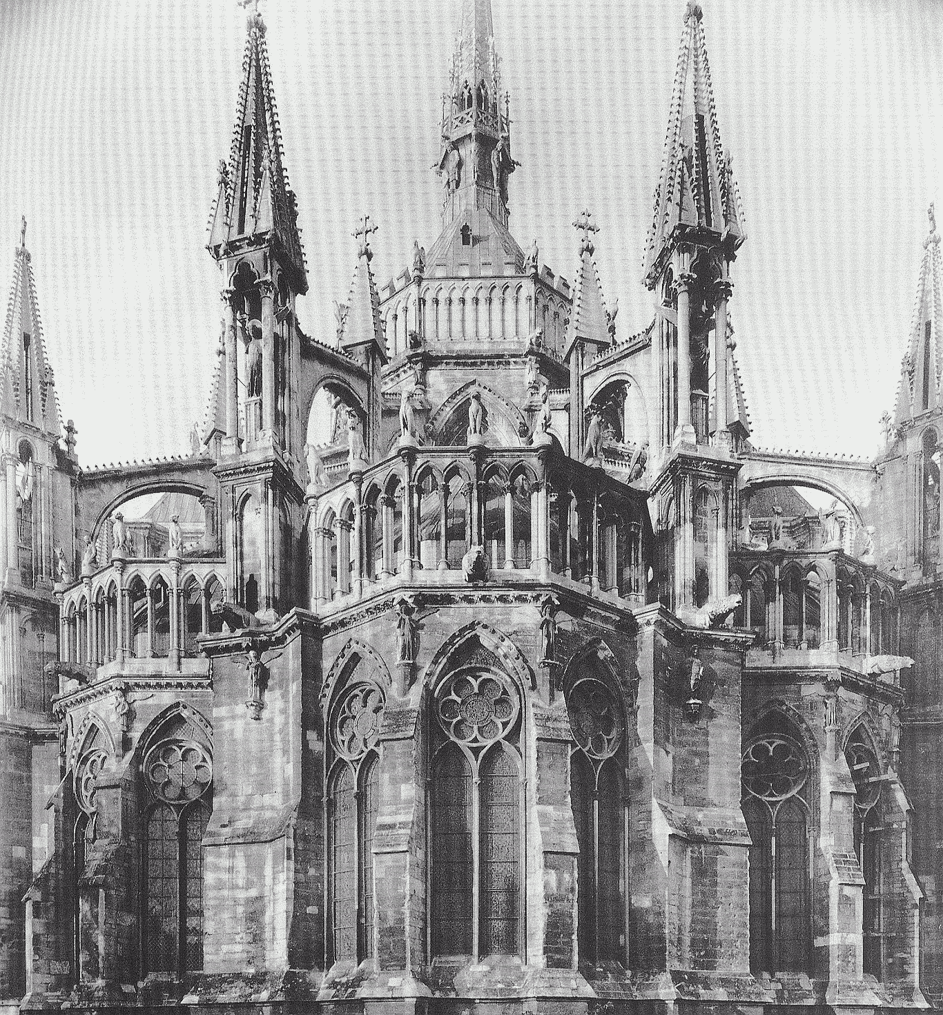 Wunderland bei Nacht: Gotik