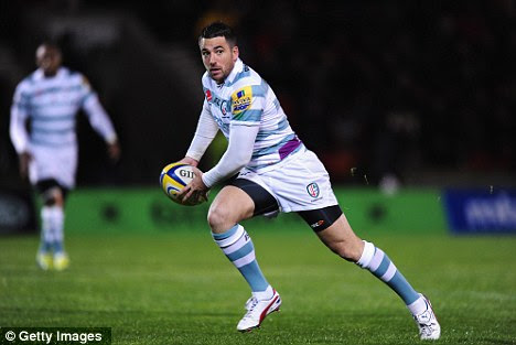 On the ball: Irish fly-half Ian Humphreys in action on Friday night