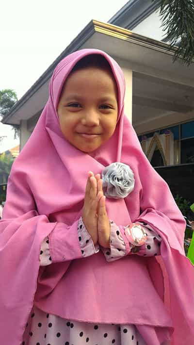 Model Baju Anak Muslim Perempuan