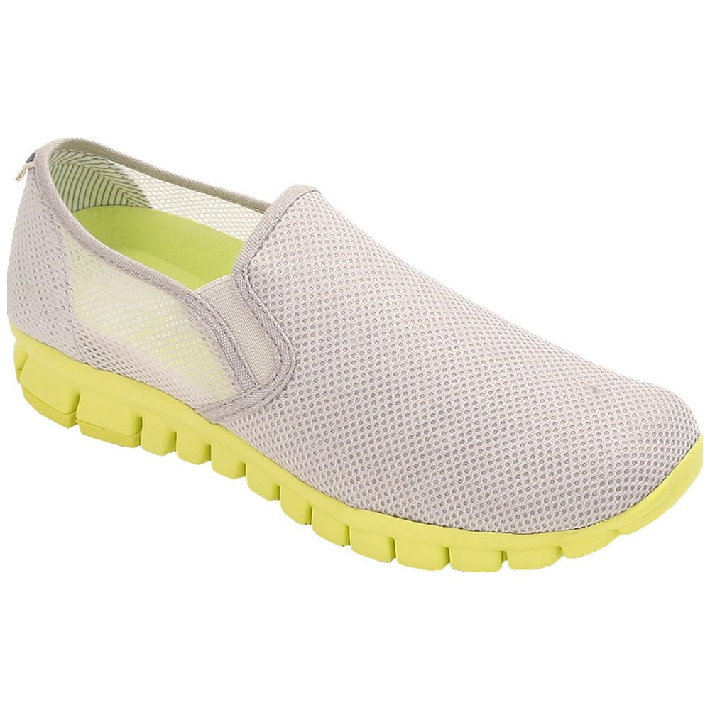 NoSoX Wino slip-on.