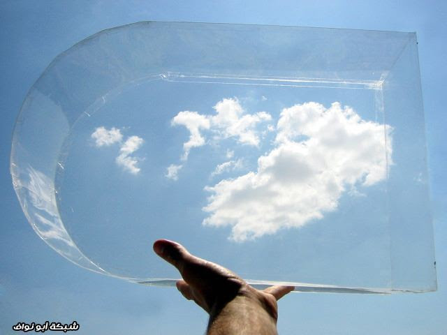 صور منوعة : تعليب الغيوم + جسر بالونات الهيليوم + مجسم صغير لشكلك