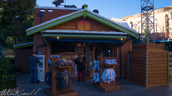Disneyland Resort, Disney California Adventure, Hollywood Land, Frozen, Frozen Fun, Wandering Oaken's Trading Post