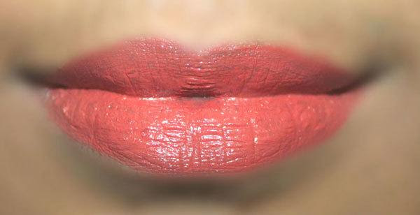 Sun Kissed Effect Using Bronzer