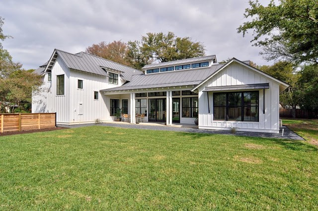 Modern Farmhouse Farmhouse Exterior austin by Modern Farmhouse Farmhouse Exterior austin by