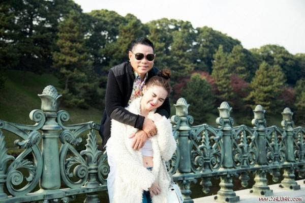  Hoàng Kiều và Ngọc Trinh khi còn mặn nồng.