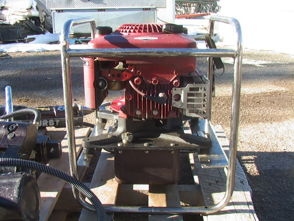 Complete 10 piece HURST JAWS OF LIFE RESCUE SYSTEM power ...