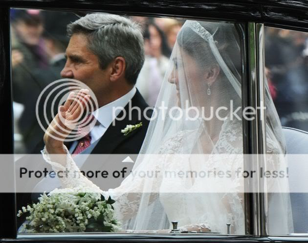 shakira married to a prince. Britain#39;s Prince William and