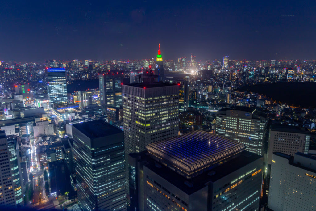 都庁で夕焼け 夜景を撮ってみた 都内の無料展望台の混雑具合 撮影時の注意点等 週末絶景カメラマンゆーの日記