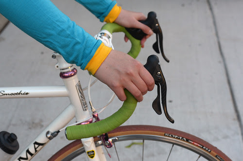 Drop Bars: Hoods, Side View