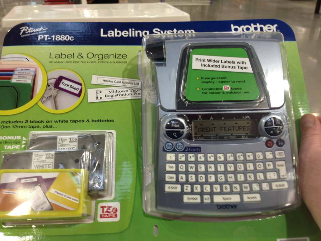 Review: P-Touch PT-1880 Label Maker