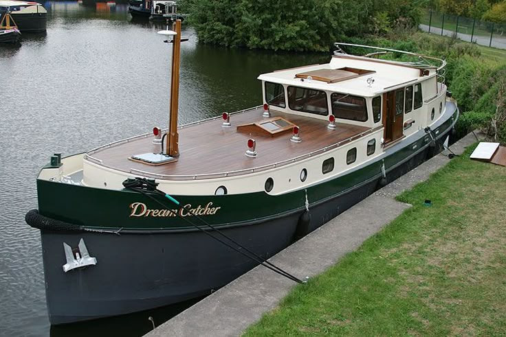 Houseboat Barge | Walker Boats Dutch Barge for sale in Leeds 