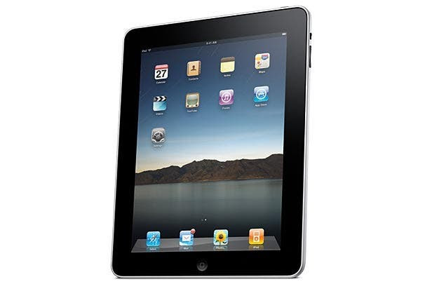 Long lines for iPad 2, sales could hit 600,000 the first ...