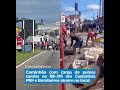 Caminhão baú do irmão do ex-prefeito de Raposa tomba com dezenas de toneladas de peixe na BR-316, na cidade de Castanhal – PA.