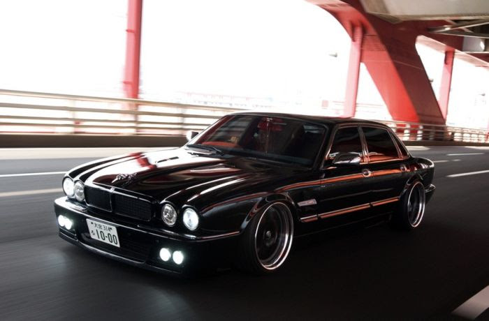 Supercars from Around the World (99 pics)